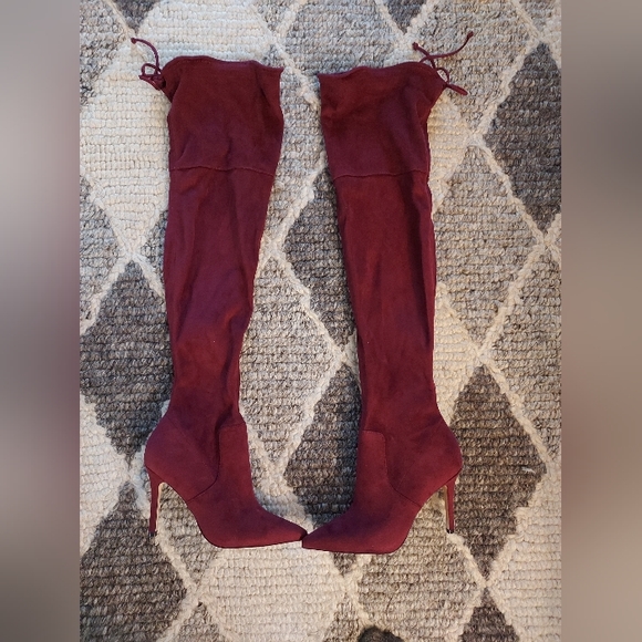 Aldo, Over the knee boot, maroon, size 6.5 - Picture 2 of 7